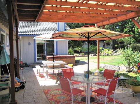 225 Moll Dr, Windsor, CA 95492 photo 12