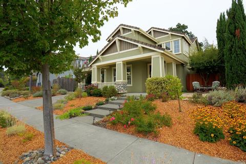 1218 Eagle Dr, Windsor, CA 95492 photo 2