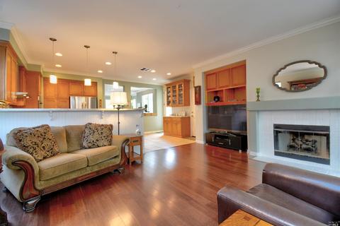 1218 Eagle Dr, Windsor, CA 95492 photo 14