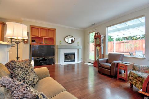 1218 Eagle Dr, Windsor, CA 95492 photo 13