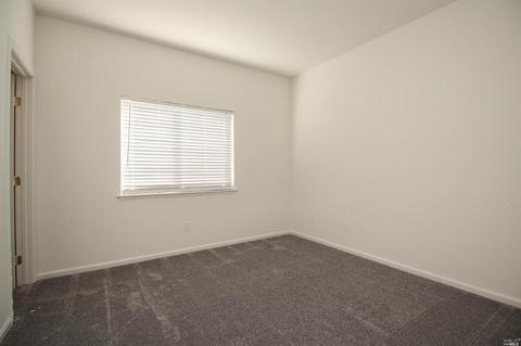 6302 Pebble Beach Dr, Vallejo, CA 94591 photo 9