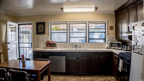 1908 Illinois St, Vallejo, CA 94590 photo 4
