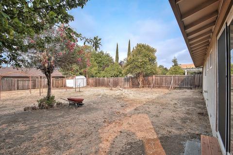 271 Daffodil Dr, Fairfield, CA 94533 photo 24