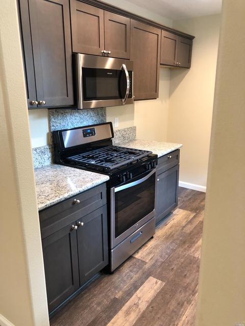 1209 Grant St, Fairfield, CA 94533 photo 3