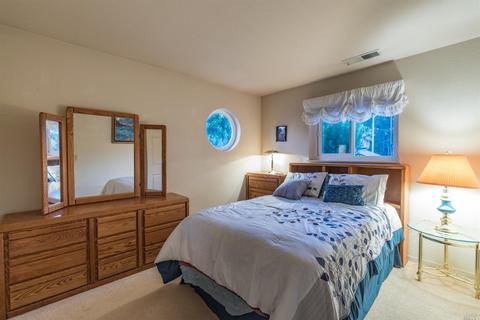 7017 Edinburgh Ct, Windsor, CA 95492 photo 19