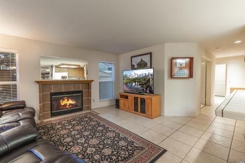 7017 Edinburgh Ct, Windsor, CA 95492 photo 16