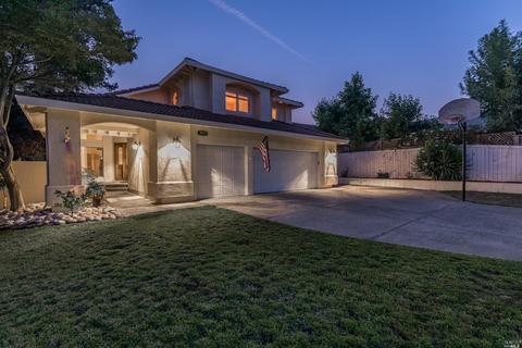 7017 Edinburgh Ct, Windsor, CA 95492 photo 1