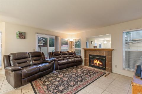 7017 Edinburgh Ct, Windsor, CA 95492 photo 15