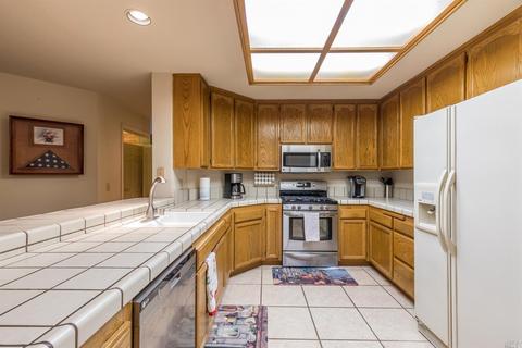 7017 Edinburgh Ct, Windsor, CA 95492 photo 13