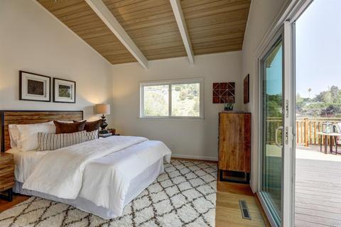 82 Windsor Ave, San Rafael, CA 94901 photo 12