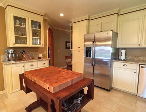 641 Malaga Dr, Ukiah, CA 95482 photo 11