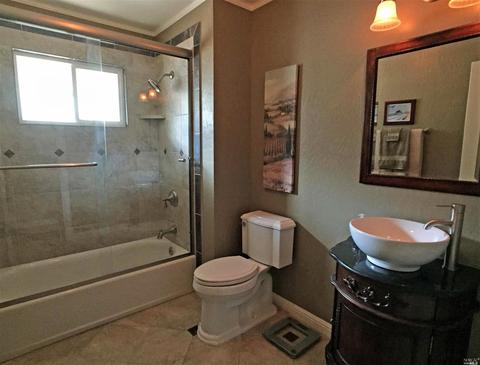 641 Malaga Dr, Ukiah, CA 95482 photo 21