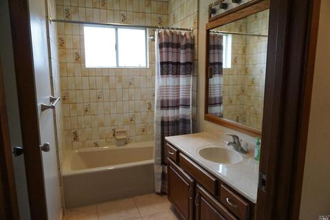 4401 Georgia St, Vallejo, CA 94591 photo 14