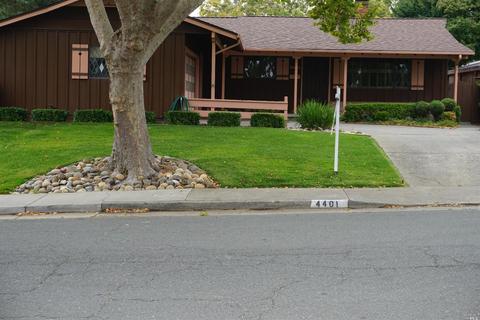 4401 Georgia St, Vallejo, CA 94591 photo 2