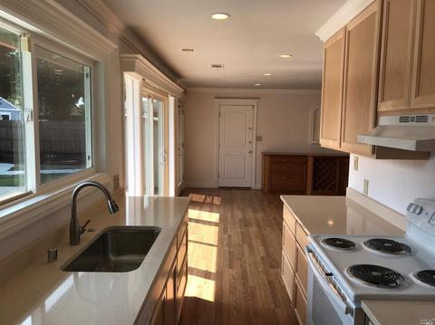 418 Hamilton Dr, Fairfield, CA 94533 photo 5