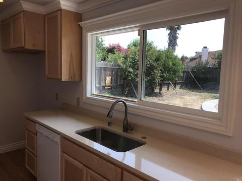 418 Hamilton Dr, Fairfield, CA 94533 photo 7
