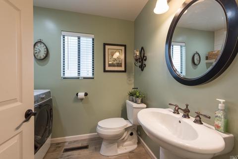 87 Diana Ct, Windsor, CA 95492 photo 11