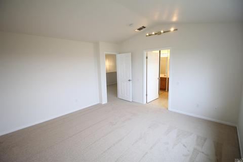 260 Clearpointe Dr, Vallejo, CA 94591 photo 17