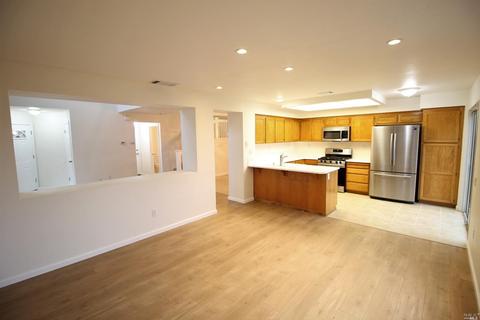 260 Clearpointe Dr, Vallejo, CA 94591 photo 11