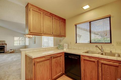 3082 Pecan Cir, Fairfield, CA 94533 photo 11
