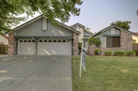 3082 Pecan Cir, Fairfield, CA 94533 photo 1