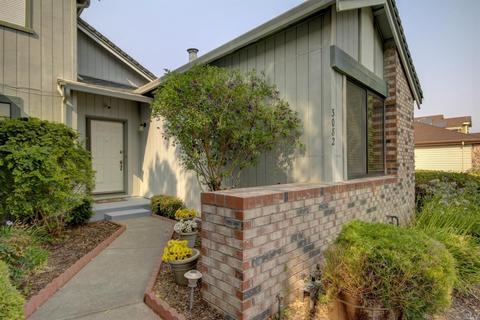 3082 Pecan Cir, Fairfield, CA 94533 photo 4