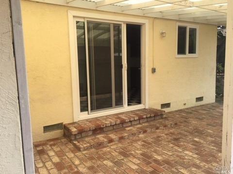 1435 Laredo St, Napa, CA 94559 photo 17