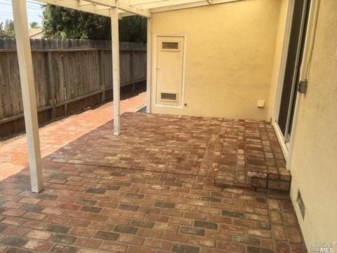 1435 Laredo St, Napa, CA 94559 photo 13