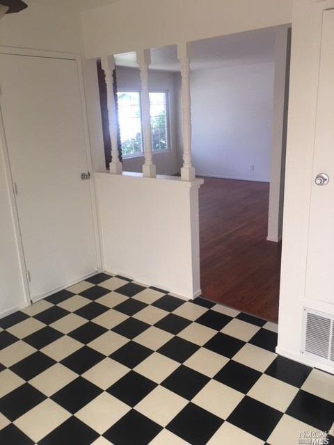 1435 Laredo St, Napa, CA 94559 photo 8