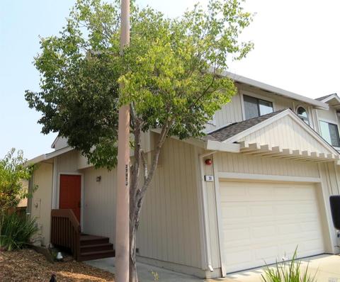 38 Rosewood St, Novato, CA 94947 photo 1