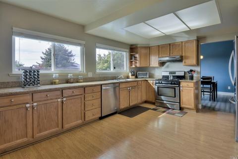 1625 E Madison St, Petaluma, CA 94954 photo 11