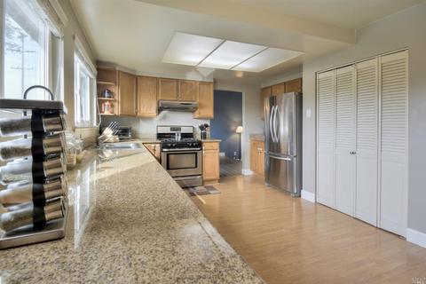 1625 E Madison St, Petaluma, CA 94954 photo 10