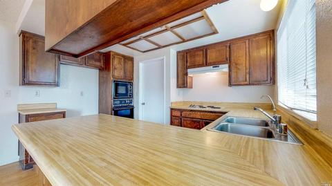 1009 Ely Blvd S, Petaluma, CA 94954 photo 9