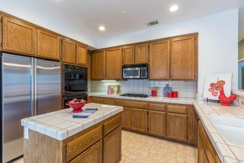 560 Topley Ct, Vallejo, CA 94591 photo 35