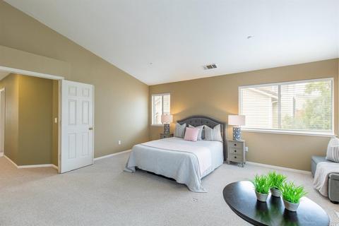 560 Topley Ct, Vallejo, CA 94591 photo 17