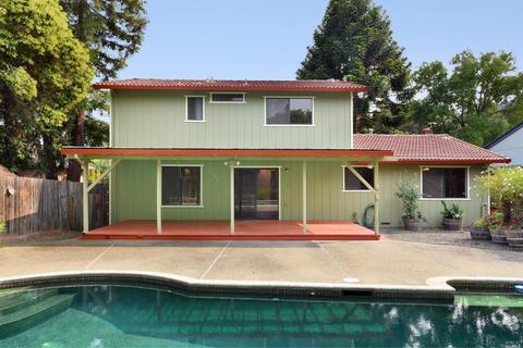 170 Vine Dr, Cloverdale, CA 95425 photo 3