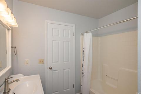 9256 Kyle Ct, Windsor, CA 95492 photo 16