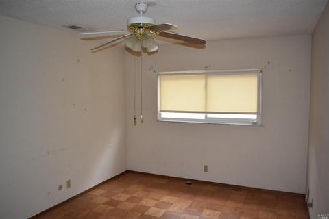 1012 Mockingbird Ln, Fairfield, CA 94533 photo 5