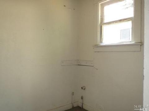 156 W Mendocino Ave, Willits, CA 95490 photo 7