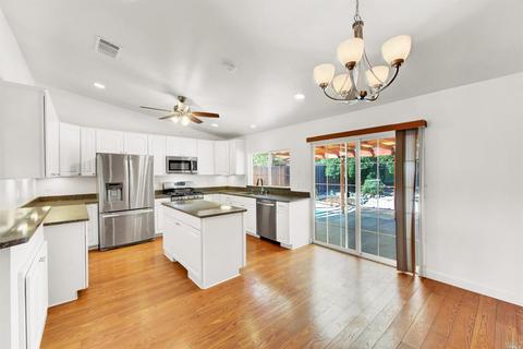 112 Edwin Dr, Vacaville, CA 95687 photo 10