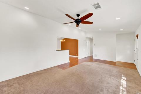 112 Edwin Dr, Vacaville, CA 95687 photo 8