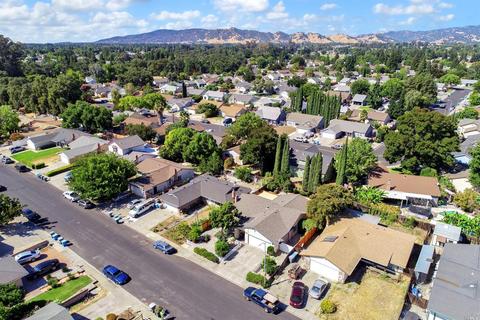 112 Edwin Dr, Vacaville, CA 95687 photo 32