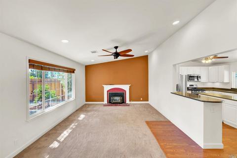 112 Edwin Dr, Vacaville, CA 95687 photo 6