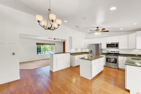112 Edwin Dr, Vacaville, CA 95687 photo 12