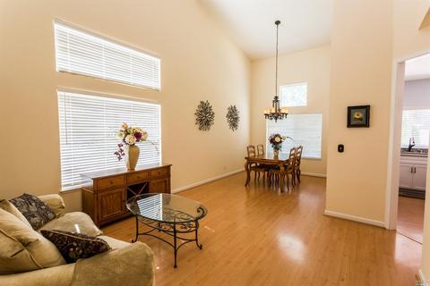 5061 Equestrian Ct, Fairfield, CA 94534 photo 7