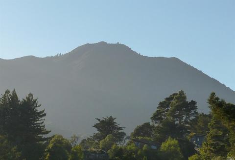 512 Hillside Ave, Mill Valley, CA 94941 photo 2