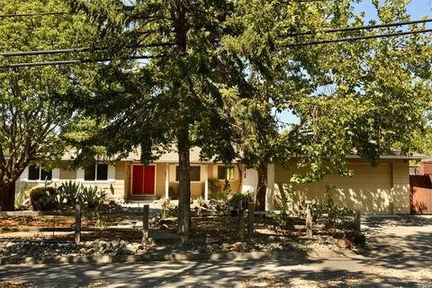 411 Jensen Ln, Windsor, CA 95492 photo 4
