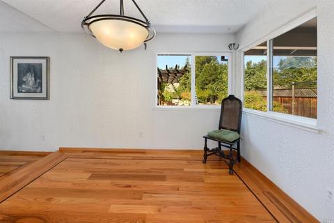 411 Jensen Ln, Windsor, CA 95492 photo 7