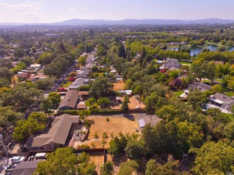 411 Jensen Ln, Windsor, CA 95492 photo 25