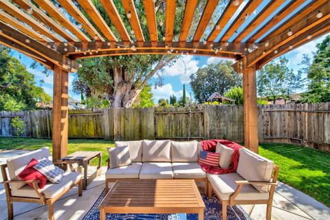 805 Marigold Dr, Fairfield, CA 94533 photo 23